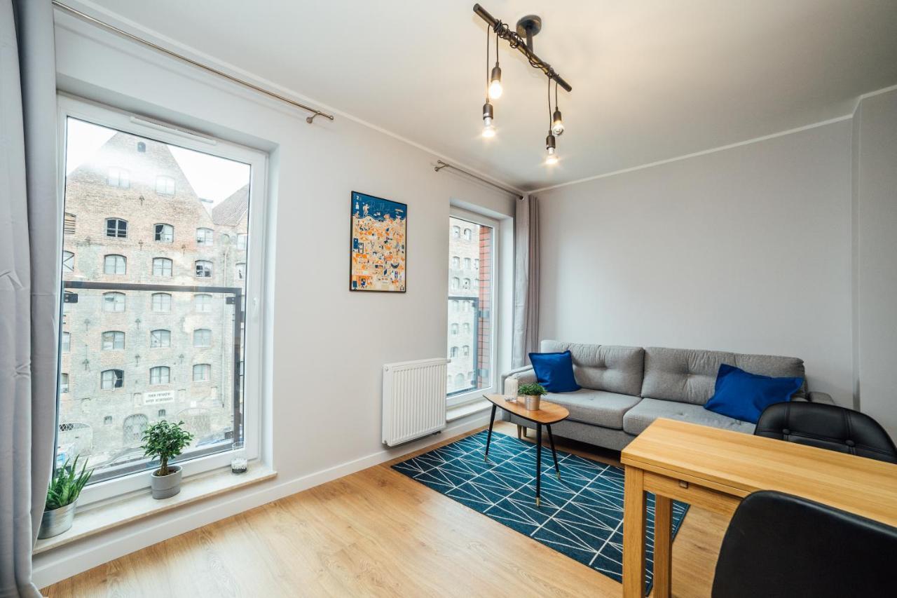 Pobookowane Chmielna Apartments Old Town 格但斯克 外观 照片